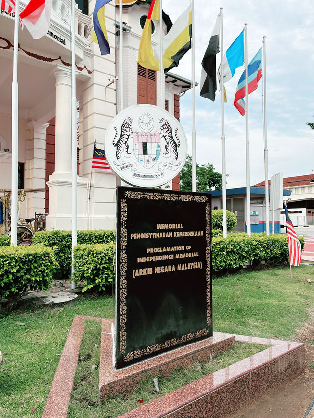 Explore History & Iconic Sights at the Independence Memorial, Melaka Explore History & Iconic Sights at the Independence Memorial, Melaka