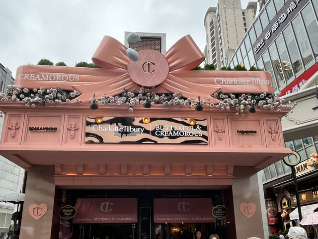 🥐 Sweet Tooth Crawl in Shanghai — 3 Must-Visit Bakeries & Cafés