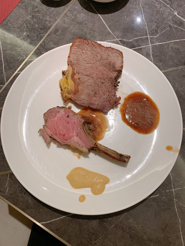 生蠔龍蝦自助餐食到飽  