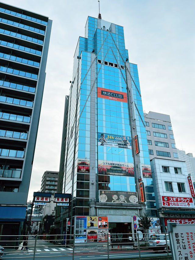 Asakusa: Must-Visit Destination with SkyTree Views and Vibrant Streets