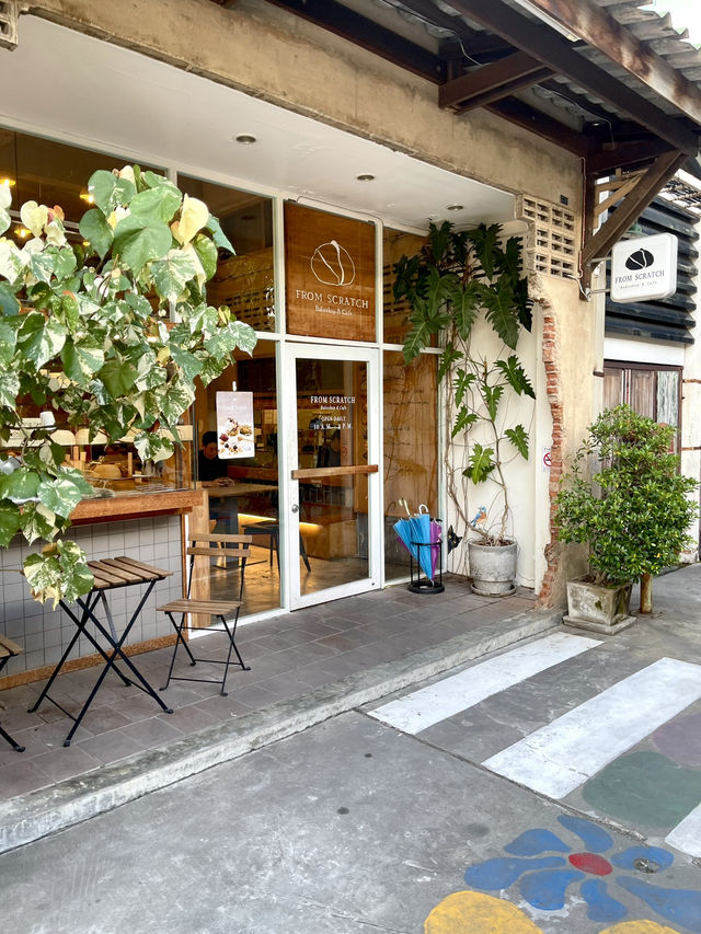 The wall khonkaen family space🍹☕️🍰🍝🍛🍵 The wall khonkaen family space🍹☕️🍰🍝🍛🍵