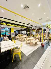 Seafood Feast at The Manhattan Fish Market 🐟🍤