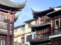 Where tradition meets tomorrow. 🌃 #Shanghai