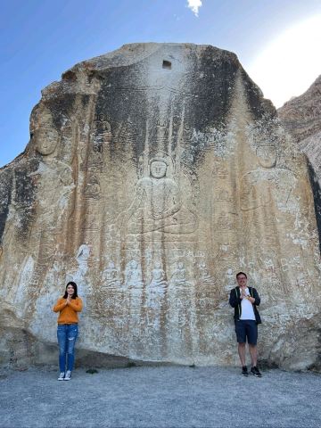 パキスタン、スカルドゥ】8世紀の神秘的なマンタル仏岩への