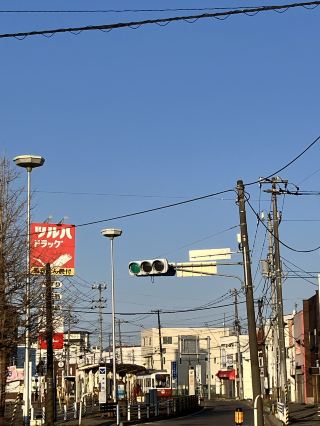 A Morning Stroll to Yukura Shrine: Hakodate’s Sun-Drenched Streets and Retro Trams.