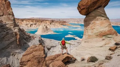 Epic Photo Spot Hogging at Stud Horse Point: Arizona's Secret Hoodoo Overlook — traveler post in Page