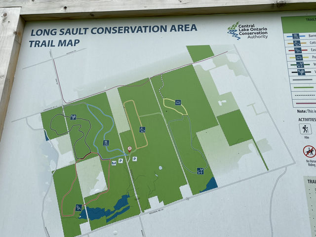 Spring Hike in Long Sault Conservation