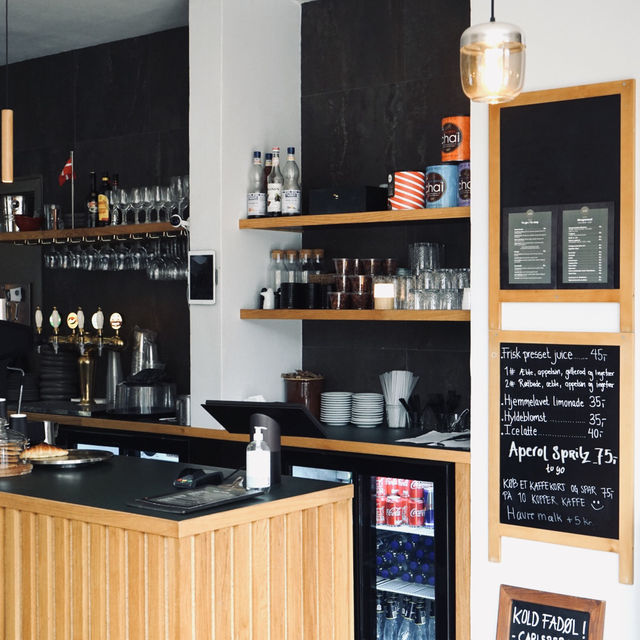 Copenhagen | The nice coffee shop with cosy vibe