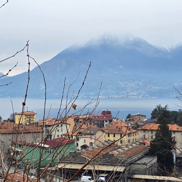 科莫湖靜謐小鎮✨瓦倫納Varenna