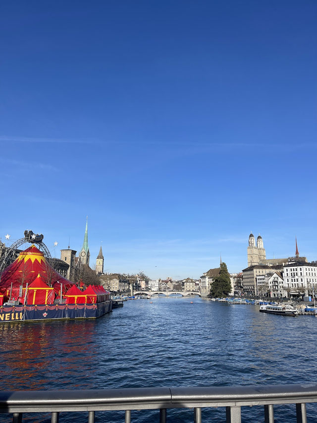 A day trip in the unfiltered streets of Zurich