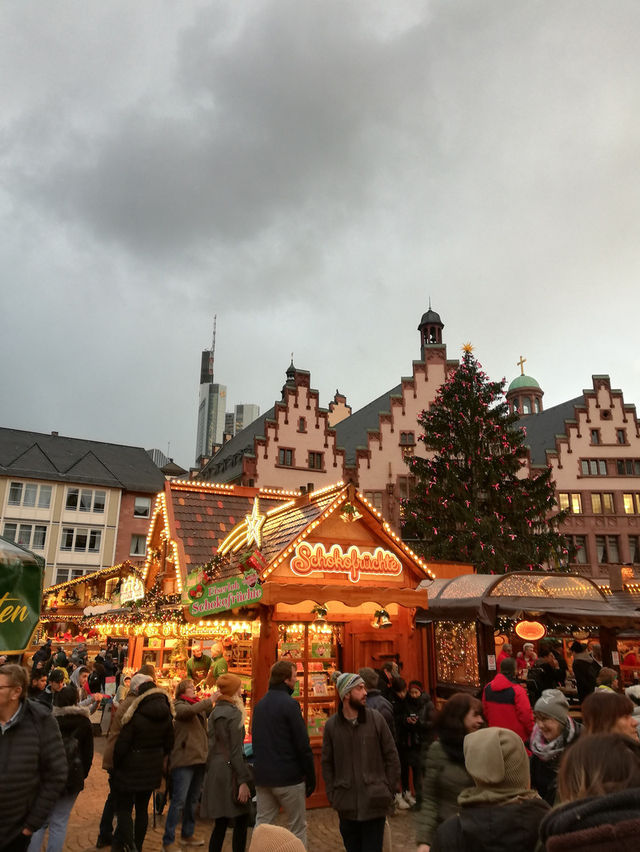 You’ll fall in love with Frankfurt during Christmas 🎄🎅🇩🇪