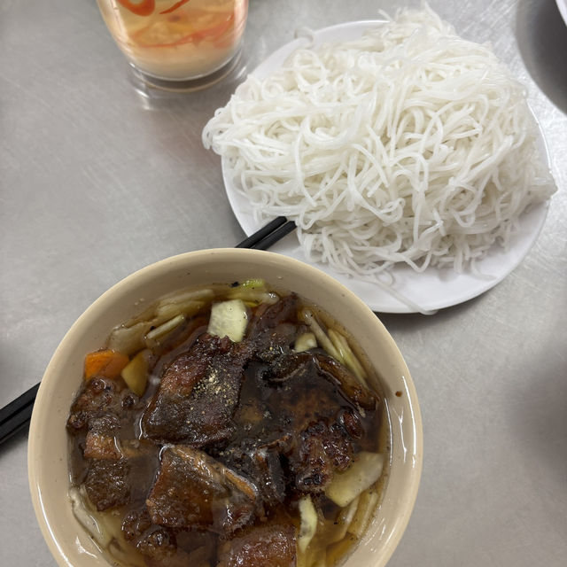 How I spent 1 day in Hanoi as a Foodie 🤤