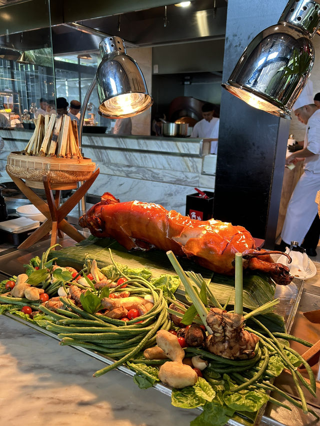 Sunday branch in Ritz Bali-What to wait?