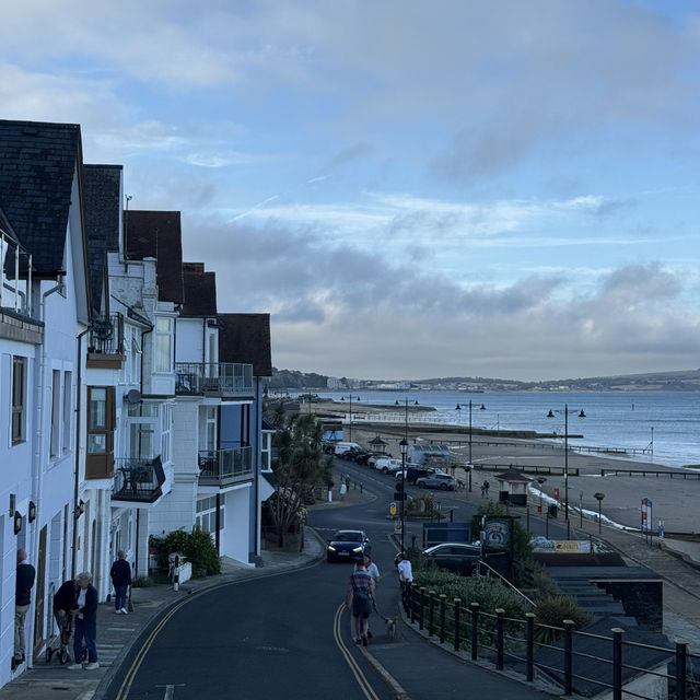 Europe on a Budget: Island Hopping to the Isle of Wight Europe on a Budget: Island Hopping to the Isle of Wight