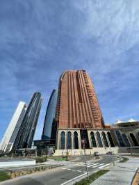 ๐๏ธ Abu Dhabi โ Luxury, Culture & Desert Skies ๐๐๏ธ