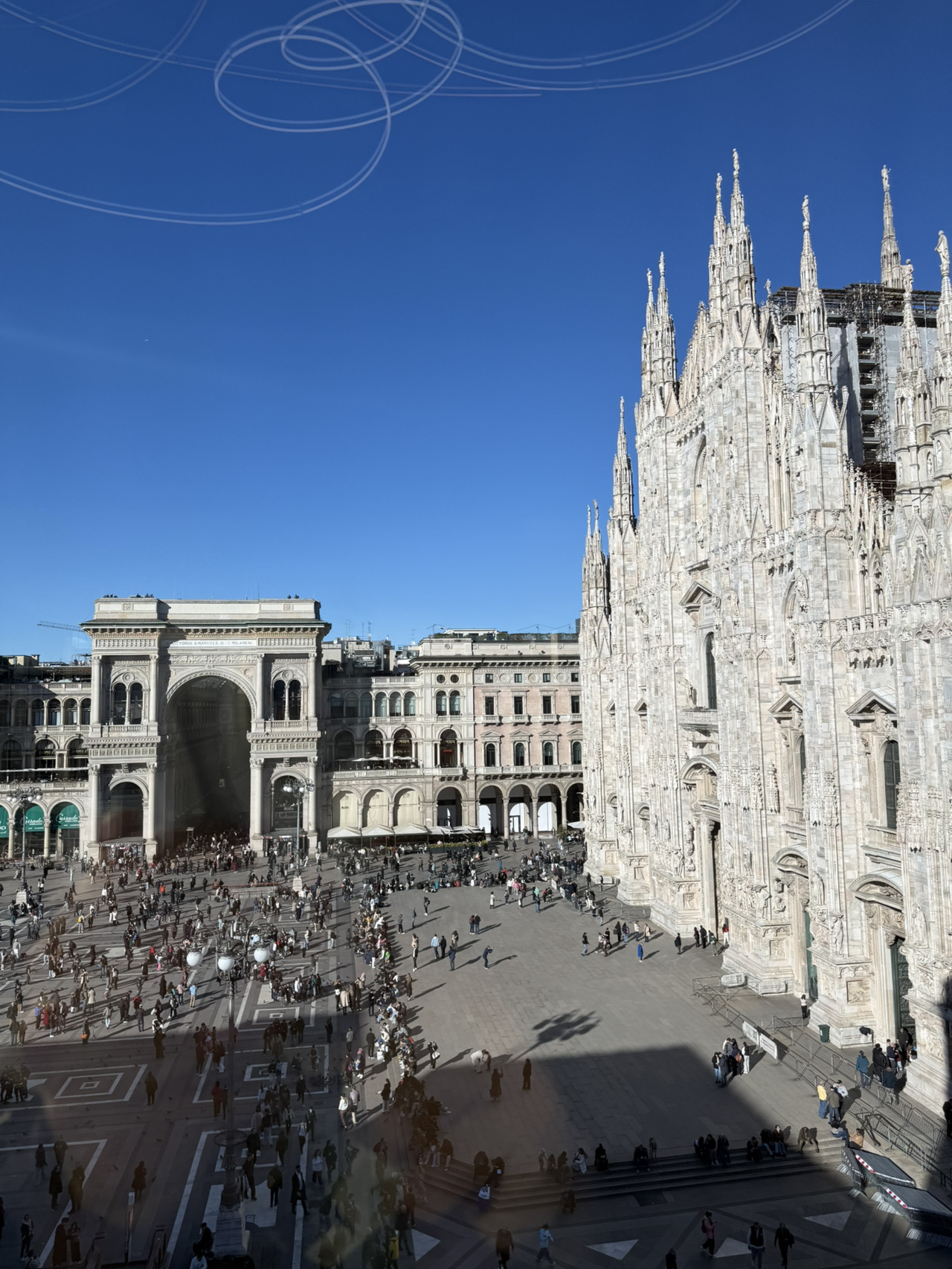 Exploring Milan’s art scene just got way more epic 😎 The highlight? Museo del Novecento—a must for modern art lovers. Located right at Piazza del Duomo, it’s packed with Italian masterpieces from big names like Umberto Boccioni, Lucio Fontana, and Arnaldo Pomodoro. These works aren’t just local legends; they’re featured in top museums worldwide (think MoMA vibes), but you get to see them right where Italy’s modern art was born.

Top Spots to Visit:
1. Museo del Novecento (P.za del Duomo, 8, 20123 Milano MI). Open 11:00–20:00 most days except Thursdays (admission until 19:00). Inside, don’t miss the Futurism room and the epic abstract pieces you’ll want to stare at for hours.
2. Piazza del Duomo (P.za del Duomo, 20122 Milano MI). Free and open all day every day. Just outside the museum, you’re surrounded by stunning Western-style architecture and buzzing Milan city life. Perfect spot for sunny photos!

Pro Tip: Hit the Museo del Novecento after 2pm on the third Tuesday of the month and pay zero euros—these free entry days cover all Milan civic museums. Major budget win!

Getting Around: The Duomo area is super walkable, and Milan’s metro gets you straight there—hop off at Duomo station. No car needed.
Food Fix: Grab a cappuccino or fresh panini at one of the cafés right on Piazza del Duomo, and soak in the epic view.
Extra Tips: Weather’s generally mild, but the museum is indoors, so no worries if it rains. No visa needed for most EU visitors; bring some cash for snacks.

#MilanArt #NovecentoMuseum #DuomoVibes #TravelHacks #tripdotcom
