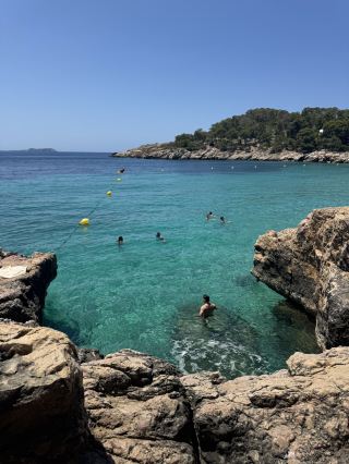 Cala Saladeta 位於伊比沙島