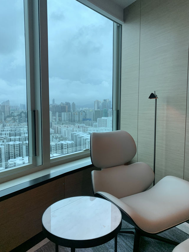眺望香港島海景 Staycation酒店輕度假