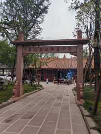 假日寺廟一日遊