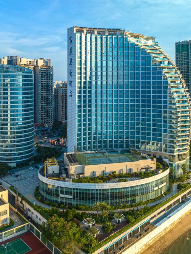 🌟 Beihai Bliss: Furama Hotel's Seaside Splendor 🌊🏨