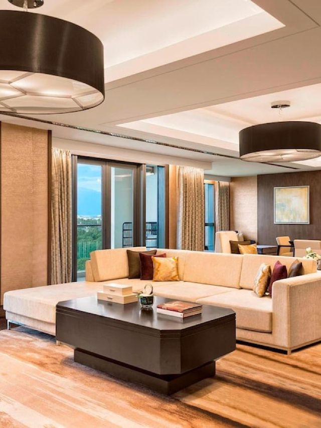 🌟✈️ Luxe Manila Stays: Marriott Magic! 🛎️🍽️