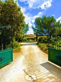 🌟 Luxe & Relaxation in Joucas, France 🌟