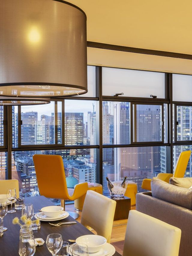 🌟 Sydney Stays: Chic Comfort at Fraser Suites 🌟