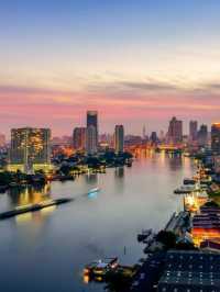 🌟 Bangkok Bliss: Hotel Clover Asoke's Chic Comforts 🌟