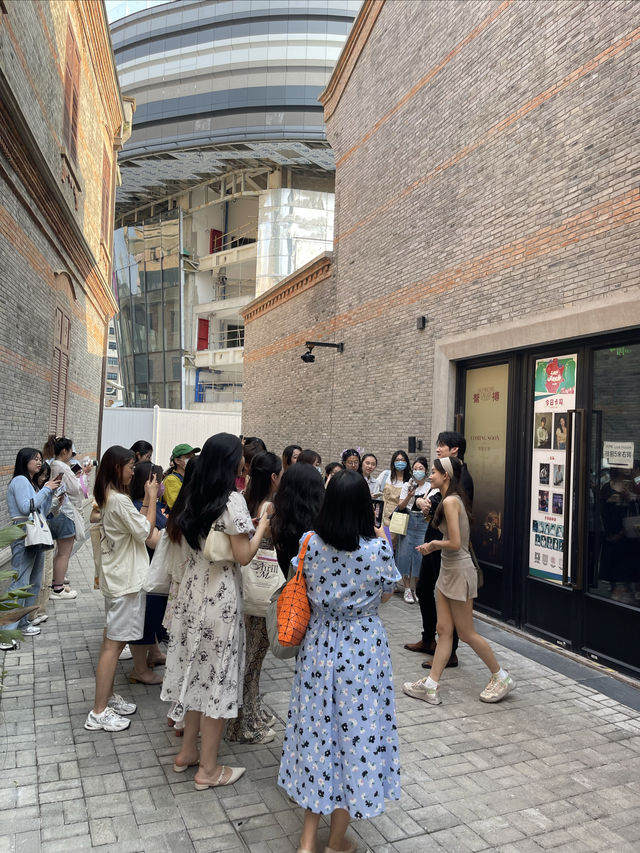 潮流前線，我也來打卡｜上海今朝8弄