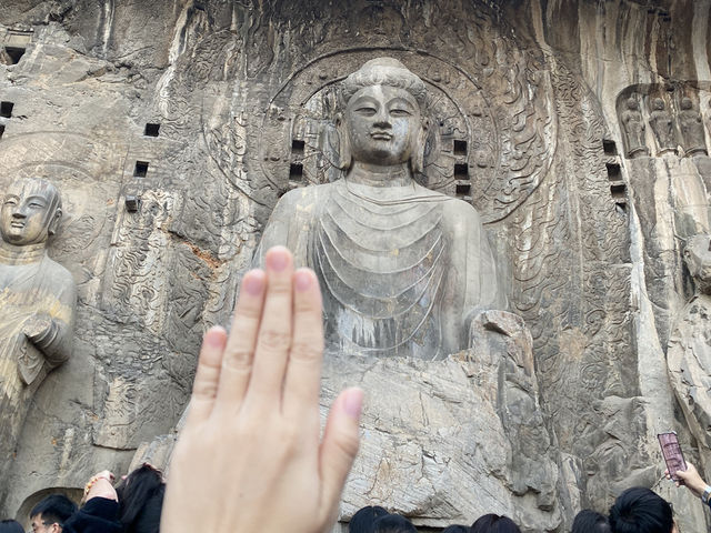 Longmen Grottoes - Ancient Stone Craving Masterpiece 🇨🇳