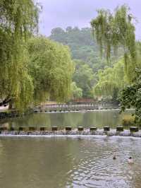 永州江永｜依山傍水的上甘棠村。