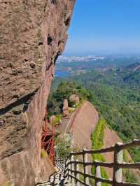 小眾旅遊地點 - 弋陽龜峰。