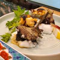 福岡でわざわざ食べたいイカの活き造り