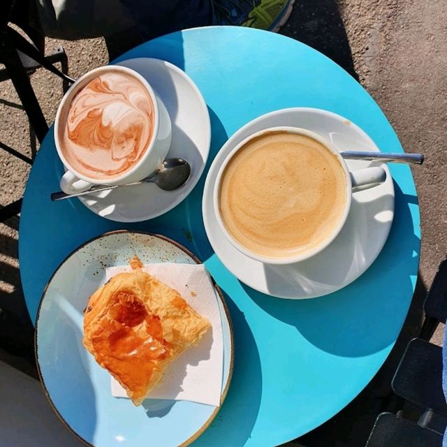A quiet aesthetic cafe