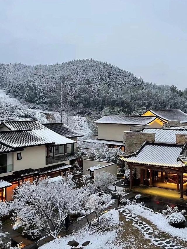 江西！！武功山！雪景小院好正啊