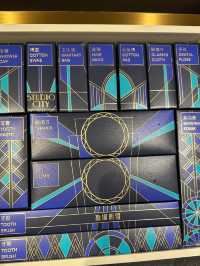 感受濃厚嘅影視文化同豐富嘅娛樂體驗新濠影匯酒店就一定唔可以錯過