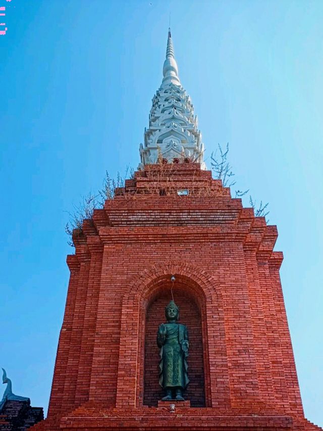 Catching Vibrant Vibes of Xishuangbanna: 7 Day Travel Itinerary