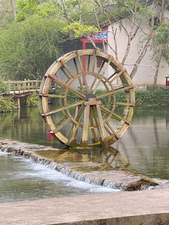 小長假要去百色等地 後悔沒早點來