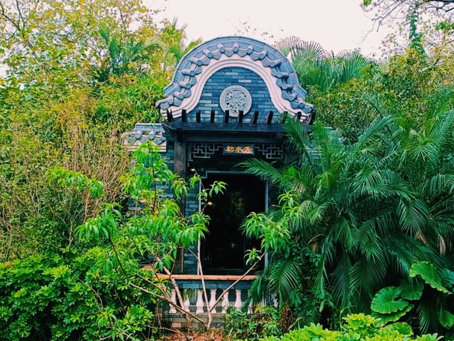 Haizhu Lake Park: An Urban Oasis in Guangzhou