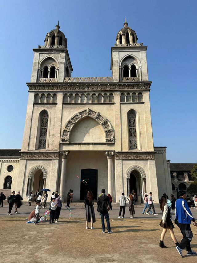 嘉興旅遊圖鑑：紅船故里、枕水古鎮與舌尖盛宴