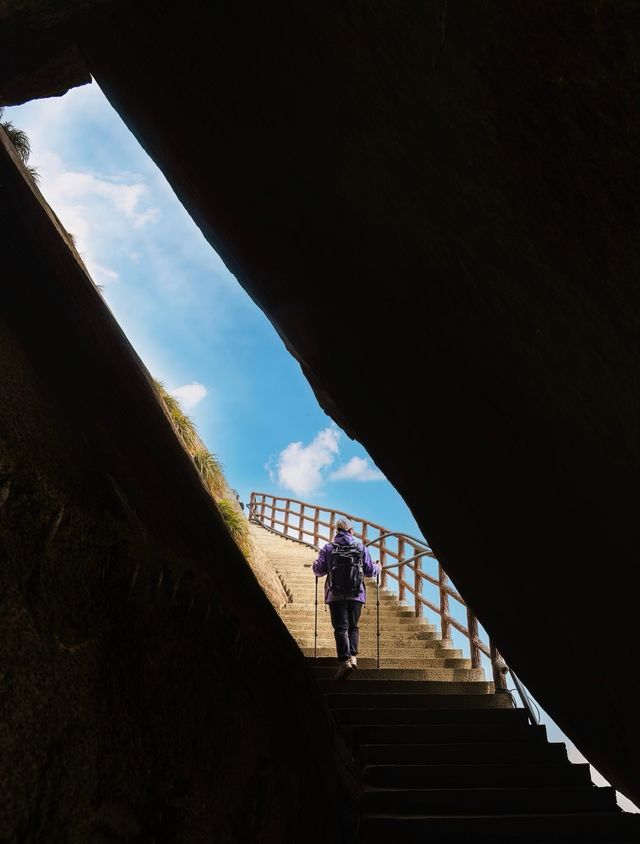 人生唔好有遺憾，堅持爬完每一座山
