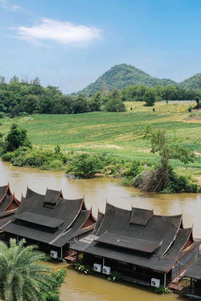 泰國北碧森林溫泉秘境，40℃的熱土，40℃的療癒