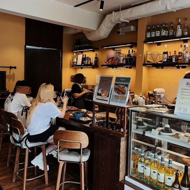 🇲🇴澳門官也街美食必衝！藏咖啡氹仔店一口封神☕️
