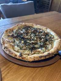 🍕✨ Pizza 4P’s Phnom Penh – A Slice of Sustainable Joy