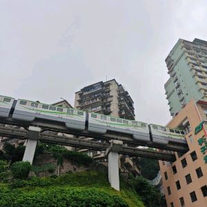 🌉 重慶一日遊攻略｜山城魔幻之旅🌶️
