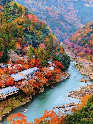 紅葉秘境小京都