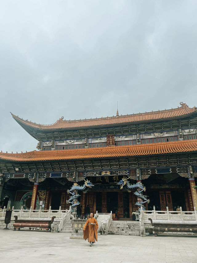 昆明虛寧寺｜聽說是昆明最好吃的齋飯！