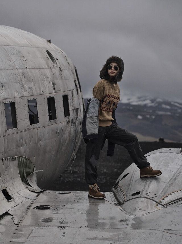 冰島飛機殘骸|陰雨天秒出末世大片 冰島飛機殘骸|陰雨天秒出末世大片