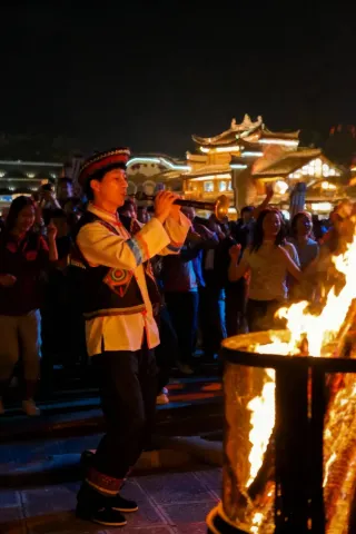 注意李莊節目單上新啦，篝火晚會回歸