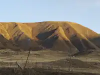 藍色跟青海湖更配!